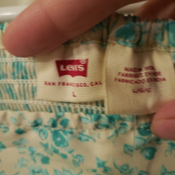 Levi's Women's Long Sleeve Statement Blouse - Picture 4 of 10